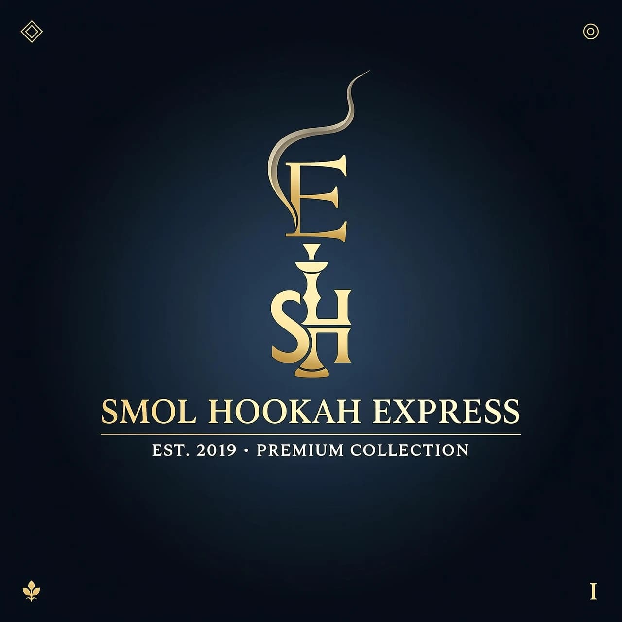 "Элегантный геометричный логотип в премиальном стиле для 'Smol Hookah Express'. Построен по правилу золотого сечения. Иконка представляет собой минималистичный монogram из букв 'S' и 'H', стилизованных под современную вазу кальяна, а тонкий завиток дыма образует букву 'E' (Express). Цвета — монохромное золото и глубокий синий полуночный оттенок. Название компании выполнено изысканным шрифтом с засечками. Тёмный фон с эффектом мягкого свечения, дорогой редакционный стиль."